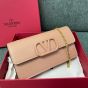 Valentino VLOGO SIGNATURE GRAINY CALFSKIN WALLET WITH CHAIN