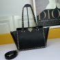 Valentino MEDIUM GRAINY CALFSKIN ROCKSTUD BAG