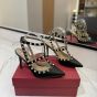 Valentino ROCKSTUD GRAINY LEATHER ANKLE STRAP PUMP