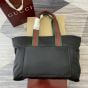 Large tote bag with Gucci logo