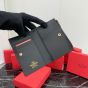 Valentino VLOGO SIGNATURE GRAINY CALFSKIN CARDHOLDER WTH ZIPPER