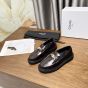 CELINE UNIVERSITÉ TRIOMPHE CHAIN LOAFFER in POLISHED BULL