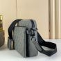 LV Trio Messenger