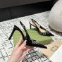 Gucci Women's pump with crystal chain