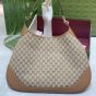 Gucci B medium shoulder bag