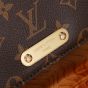 LV Wallet On Chain Lily