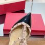 Valentino ROCKSTUD CAGED PUMP
