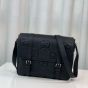 Gucci Jumbo GG medium messenger bag