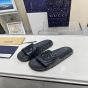 Gucci Men's Interlocking G slide sandal