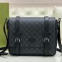 Gucci Small messenger bag