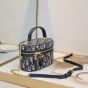 Dior 30 Montaigne Mini Vanity Case