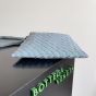 Bottega Veneta Mini Hop