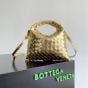 Bottega Veneta Mini Hop