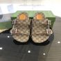 Gucci Men's slide sandal with straps