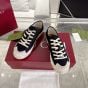 Gucci Men's sneaker with Web