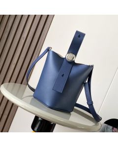 LOEWE Mini Pebble bucket in smooth calfskin
