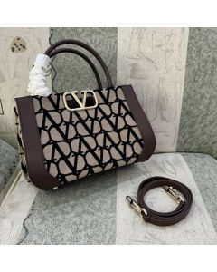 Valentino SMALL VLOGO SIGNATURE TOILE ICONOGRAPHE HANDBAG