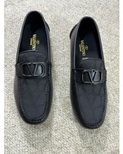Valentino VLOGO SIGNATURE DRIVING SHOE IN CALFSKIN AND TOILE ICONOGRAPHE TECHNICAL FABRIC
