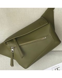 LOEWE Small Puzzle bumbag in classic calfskin