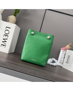 LOEWE Pebble pouch in smooth calfskin