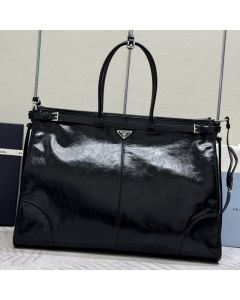 Prada Leather tote bag