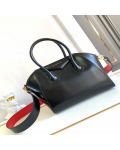 Givenchy Antigona Toy bag in Box leather