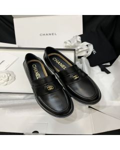 CHANEL Moccasins