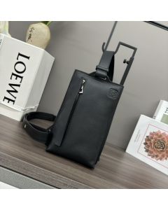 LOEWE Vertical T Pocket in soft grained calfskin