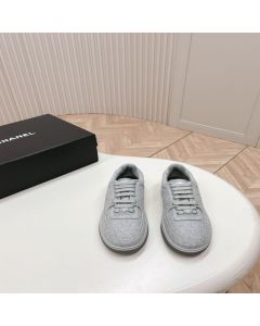 CHANEL Sneakers