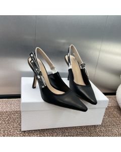 J'Adior Slingback Pump