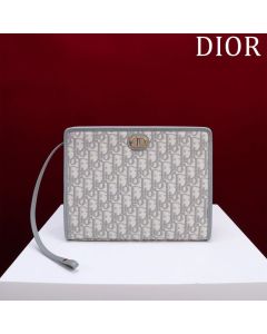 Dior 30 Montaigne Dea Pouch