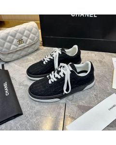 CHANEL Sneakers