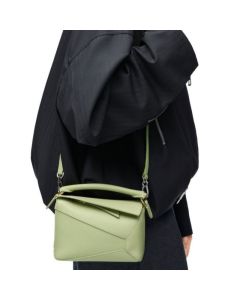 LOEWE Mini Puzzle bag in classic calfskin