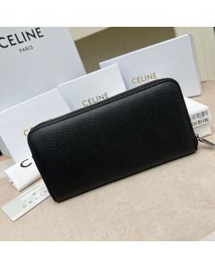 Celine Large zipped wallet in Grained calfskin
