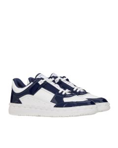 Valentino FREEDOTS LOW TOP SNEAKER IN PATENT LEATHER