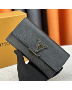 LV Capucines Wallet