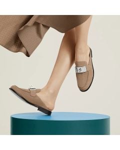 Hermes Iota mule
