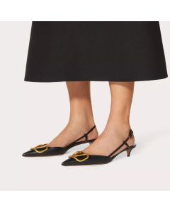 Valentino VLOGO SIGNATURE CALFSKIN SLINGBACK PUMP