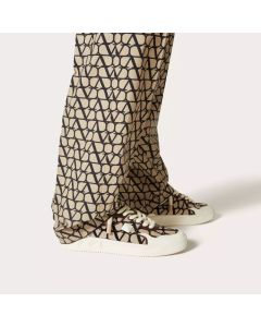 Valentino ONE STUD XL LOW-TOP SNEAKER IN NAPPA LEATHER AND TOILE ICONOGRAPHE FABRIC