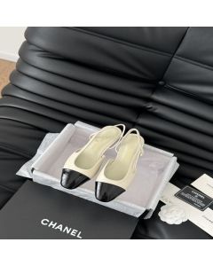 CHANEL Slingbacks