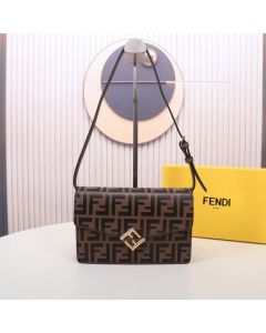 Fendi FF Diamonds Wallet On Chain
