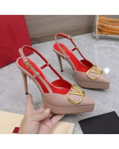 Valentino VLOGO SIGNATURE CALFSKIN SLINGBACK PLATFORM PUMP 