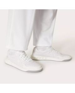 Valentino ONE STUD LOW-TOP NAPPA SNEAKER