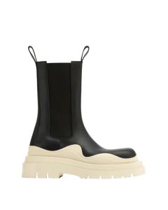 Bottega Veneta Tire Chelsea Boot