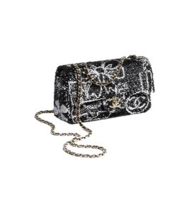 CHANEL Flap Bag