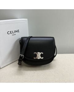 Celine MEDIUM BESACE TRIOMPHE IN SUPPLE NATURAL CALFSKIN