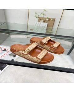 Gucci Women's sandal with Double G