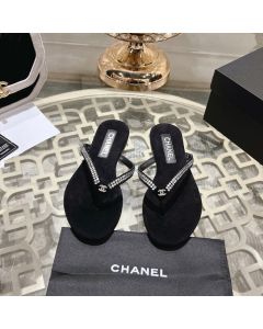 CHANEL Thongs