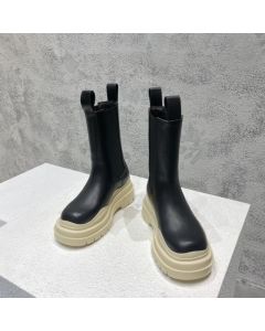Bottega Veneta Tire Chelsea Boot