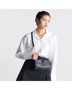 Dior 30 Montaigne East-West Bag with Chain